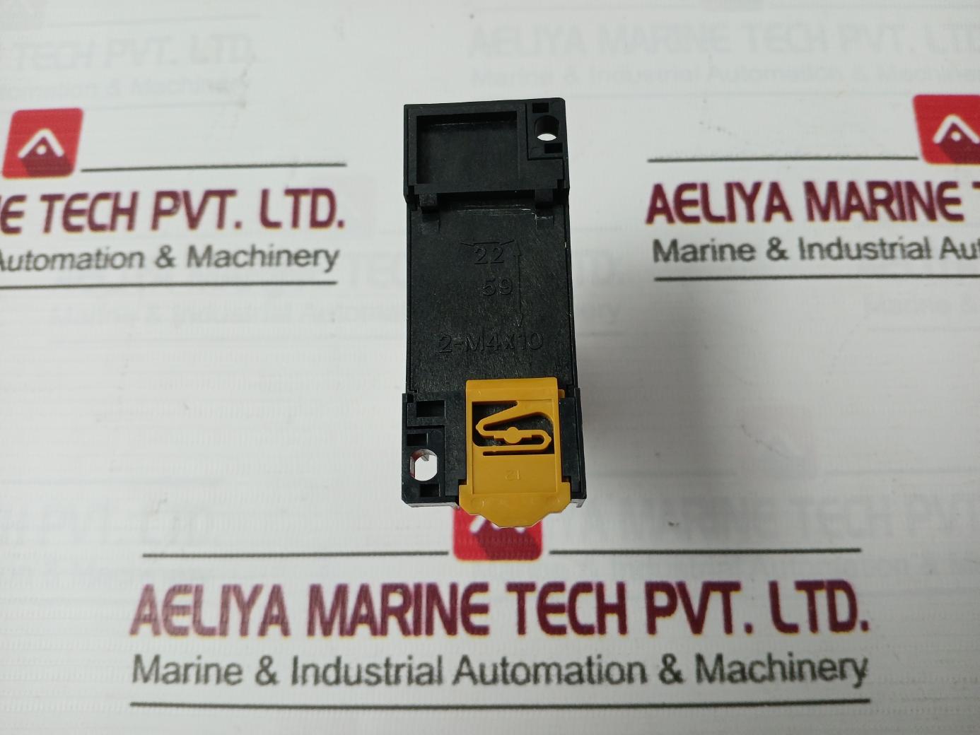 Omron My2K Miniature Power Relay 24Vdc 5A