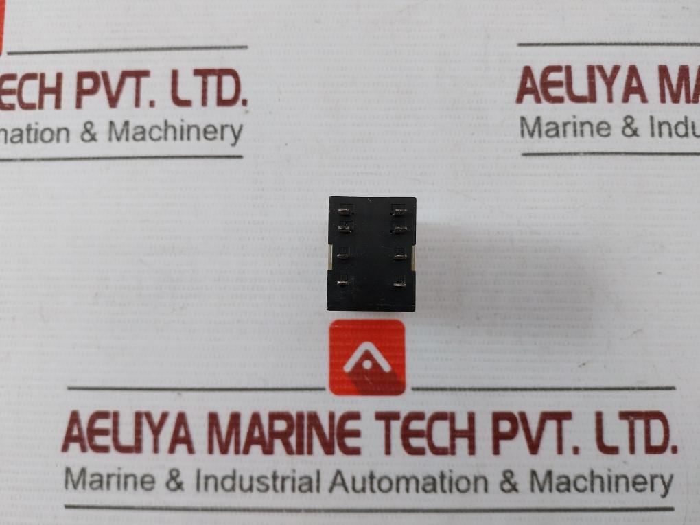 Omron My2N-d2 Miniature Power Relay 24Vdc 10A 250Vac 30Vdc 17Y9Y1