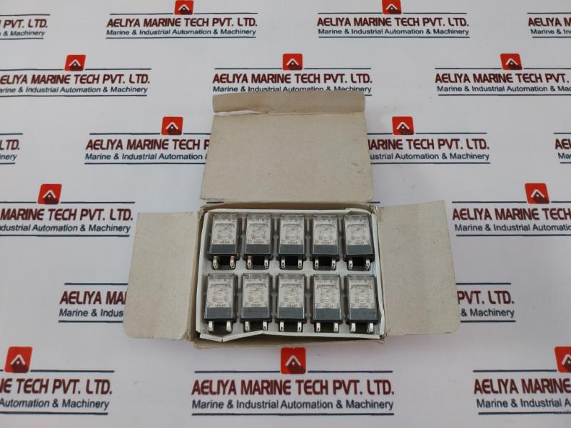 Omron My2N-d2 Relay 24Vdc, Dpdt 5A, 10A 250Vac/10A 30Vdc