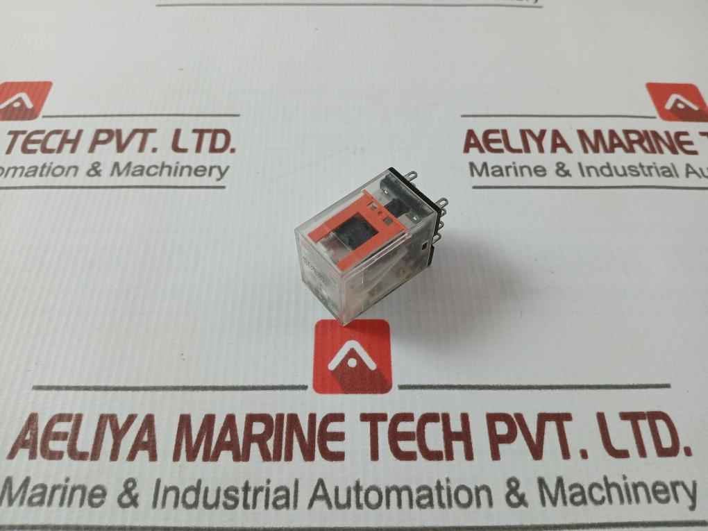 Omron My2N-gs Power Relay 28Y17C2 100/110Vac