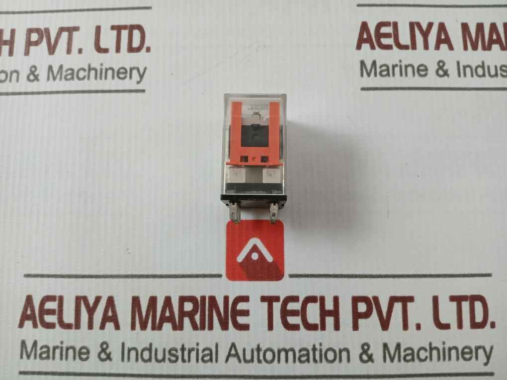 Omron My2N-gs Power Relay 28Y17C2 100/110Vac