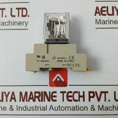 Omron My2N Miniature Power Relay With Socket Iec255 24V Dc 7A 250Vac