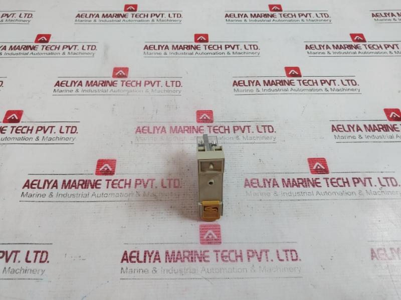 Omron My2N Power Relay 5A 240V-ac1 Iec255 24Vdc