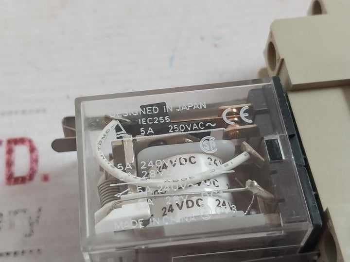 Omron My2N Power Relay 5A 240V-ac1 Iec255 24Vdc