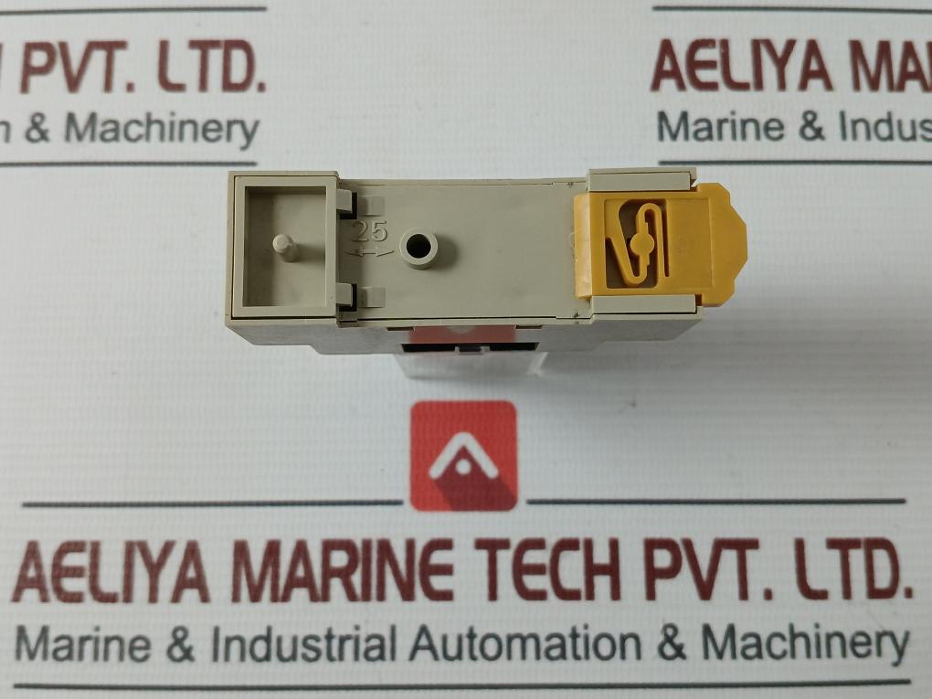 Omron My2N Power Relay Dc24V 7A 250Vac 5A 240Vac 28Vdc