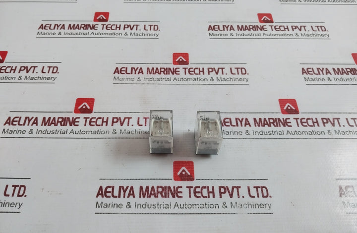 Omron My2 Relay 29X3Y1 24Vac 10A 250Vac 30Vdc