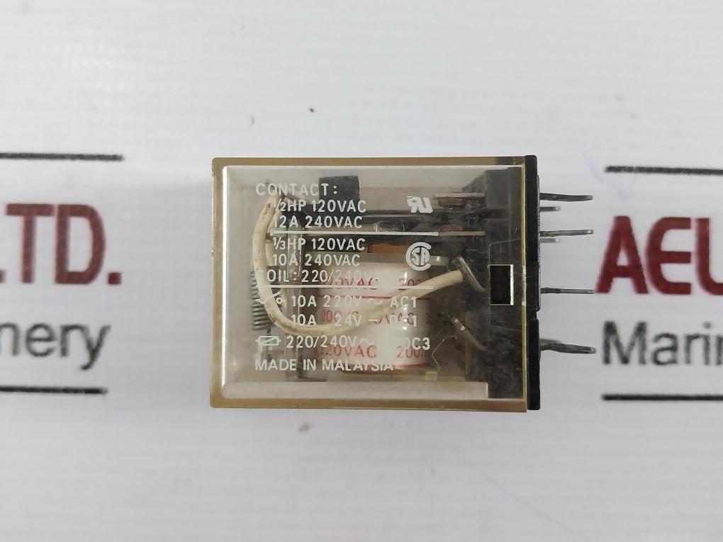 Omron My2 Series Relay 12a 240vac, 10a 240vac