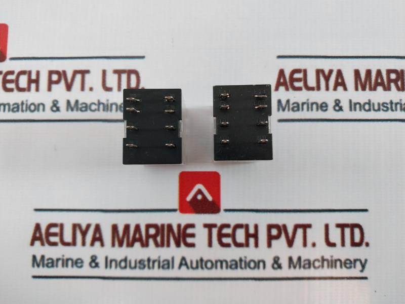 Omron My2n-d2-gs Relay, 24vdc, 5a 250vac , 30y18c2