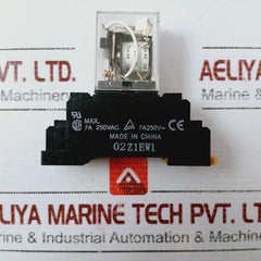 Omron My2n Miniature Power Relay With Socket 24vdc 5a 250vac~