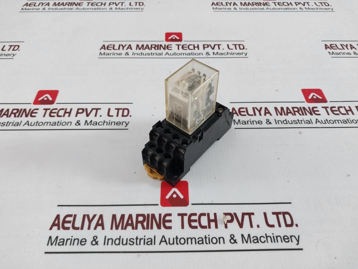 Omron My4-d Miniature Power Relay W/ Socket Pyf14A-e 5A 28V-dc1 Iec255 24Vdc