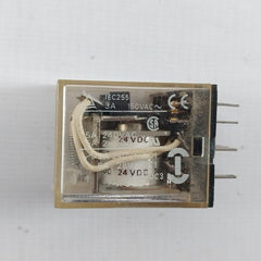 Omron My4-d Miniature Power Relay W/ Socket Pyf14A-e 5A 28V-dc1 Iec255 24Vdc