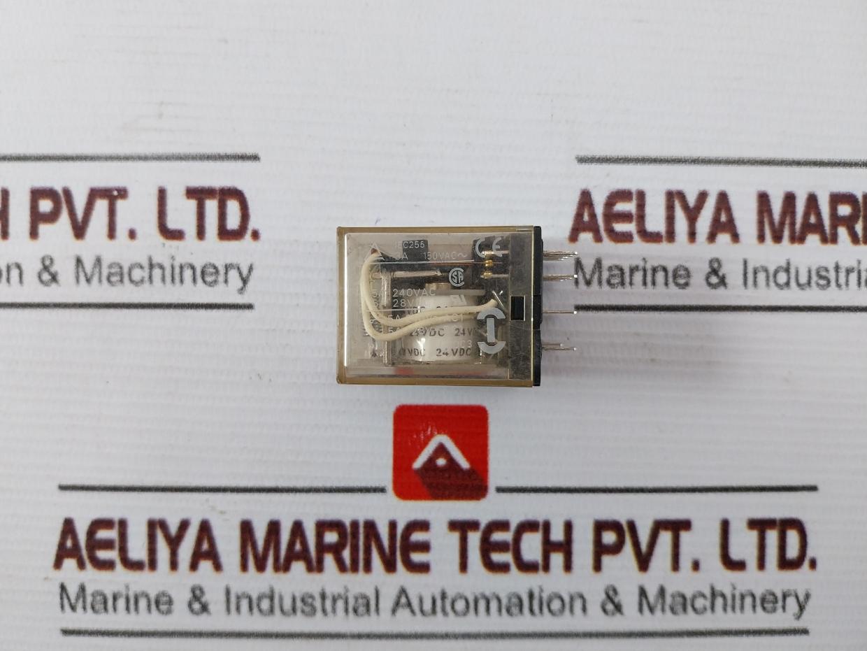 Omron My4 D Miniature Power Relay 5A 240V-ac1 5A 28V-dc1 24Vdc Oc3