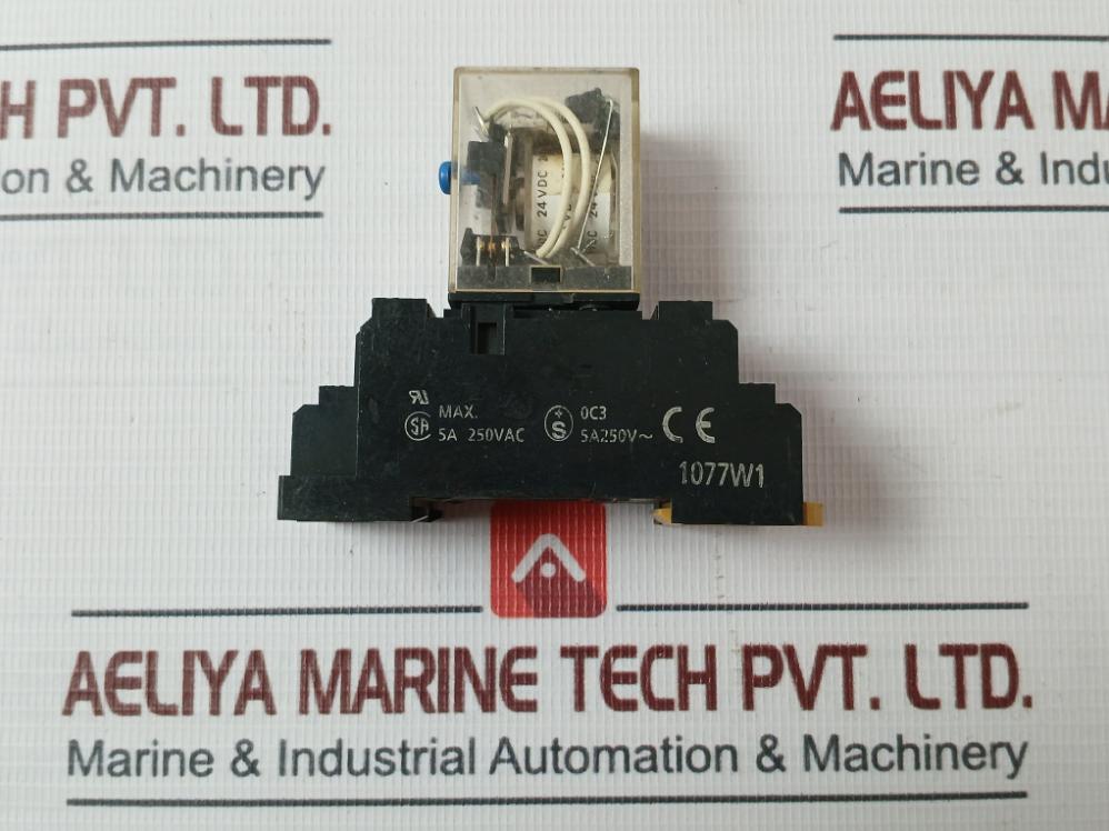 Omron My4I4N Power Relay W/ Socket Pyf14A-e 5A 240Vac 24V Dc