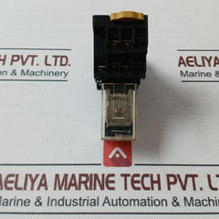 Omron My4I4N Power Relay W/ Socket Pyf14A-e 5A 240Vac 24V Dc