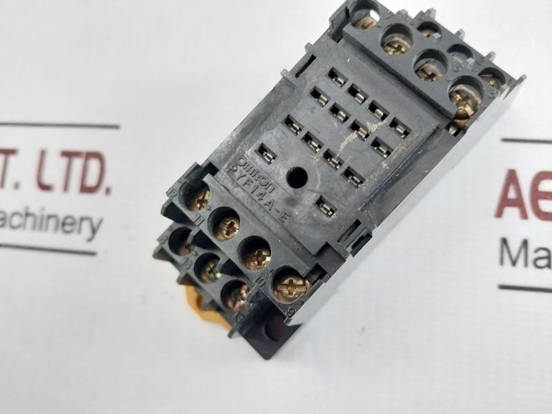 Omron My4I4N Power Relay With Socket Pyf14A-e 5A 250V 24Vdc 5A 28V- Dc1