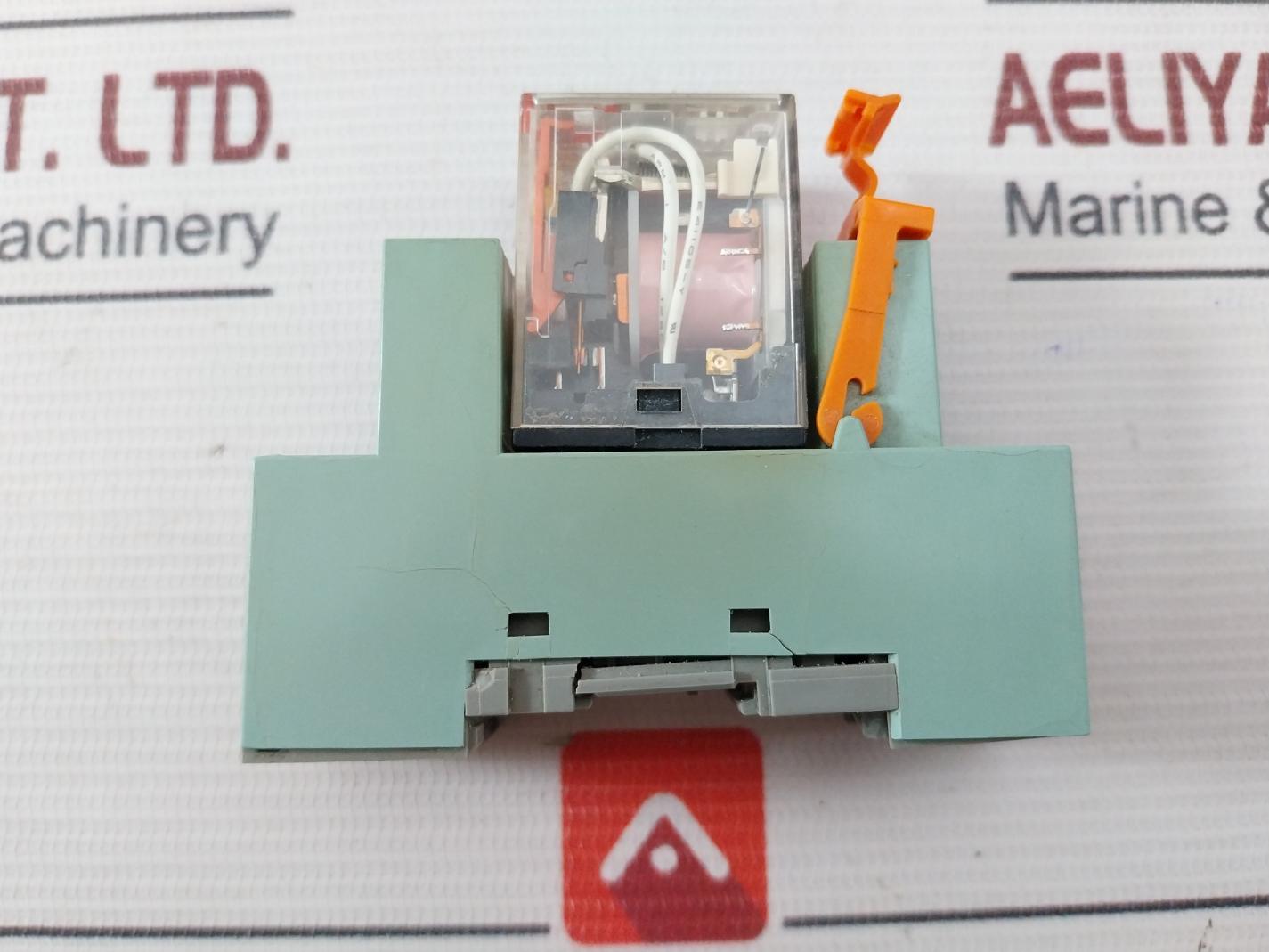 Omron My4In Miniature Power Relay 24Vac