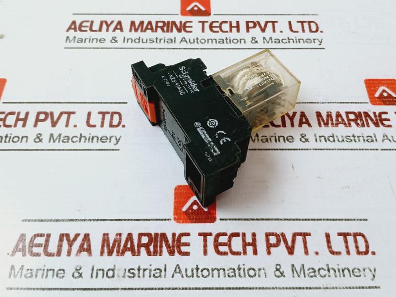 Omron My4 Miniature Power Relay With Schneider Rxze1M4C Plugin Socket 5A 240Vac