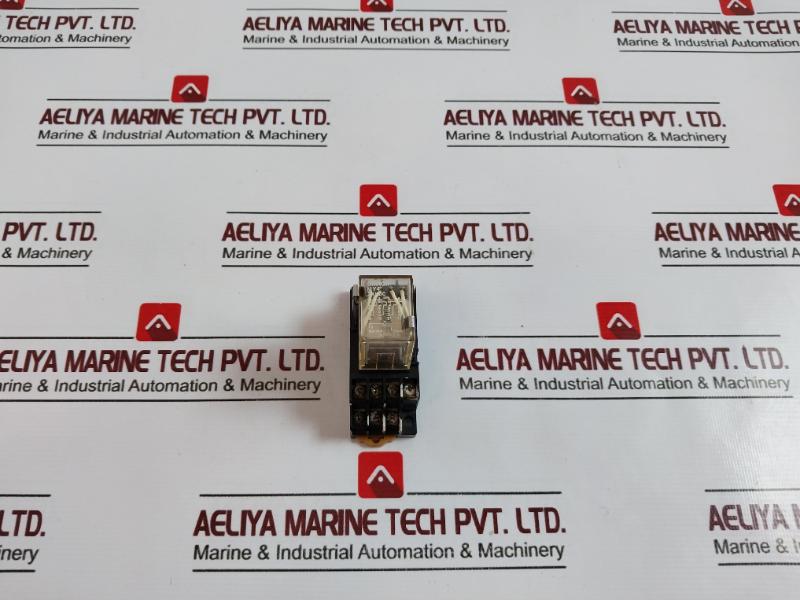 Omron My4 Miniature Power Relay With Socket 0756yt 24vdc
