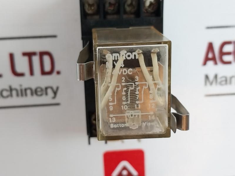 Omron My4 Miniature Power Relay With Socket 0756yt 24vdc
