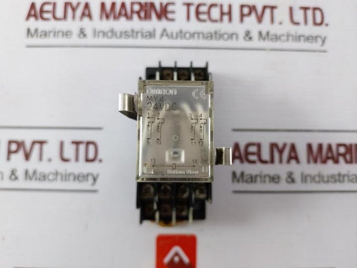 Omron My4 Miniature Power Relay With Socket 24Vdc 5A 250Vac/5A 30Vdc