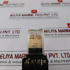 Omron My4 Miniature Power Relay With Socket 24Vdc 5A 250Vac/5A 30Vdc