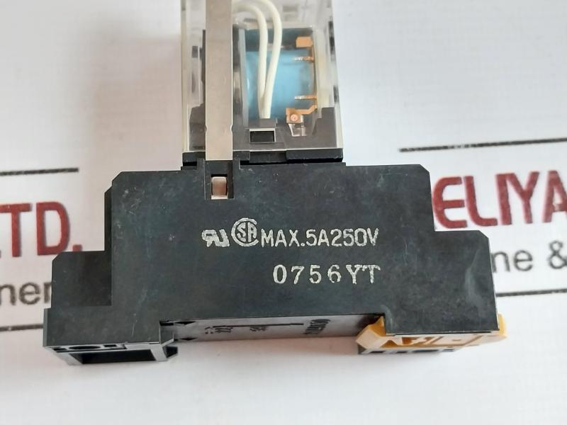 Omron My4 Miniature Power Relay With Socket 24vdc 5a 30vdc/5a 250vac