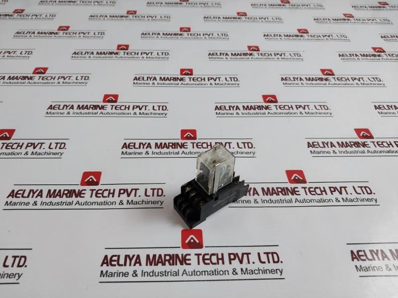 Omron My4 Miniature Power Relay With Socket 24vdc 5a 30vdc/5a 250vac