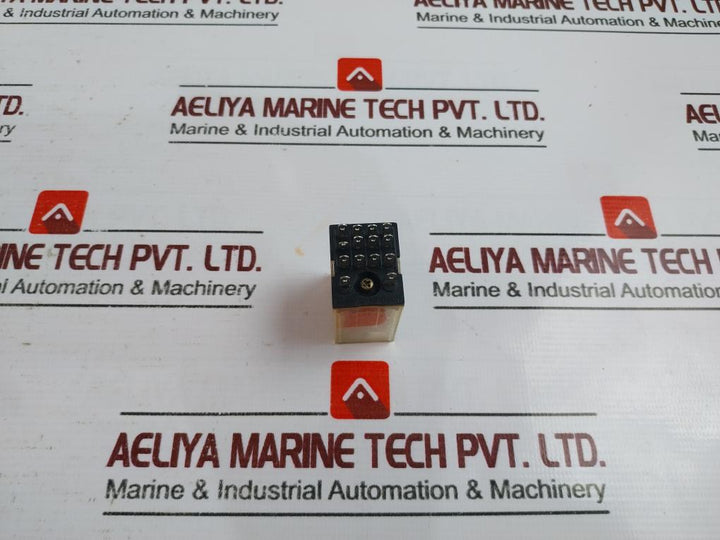 Omron My4 Miniature Power Relay, 14-pole, Single Contact 100/110Vac, 5A 240Vac