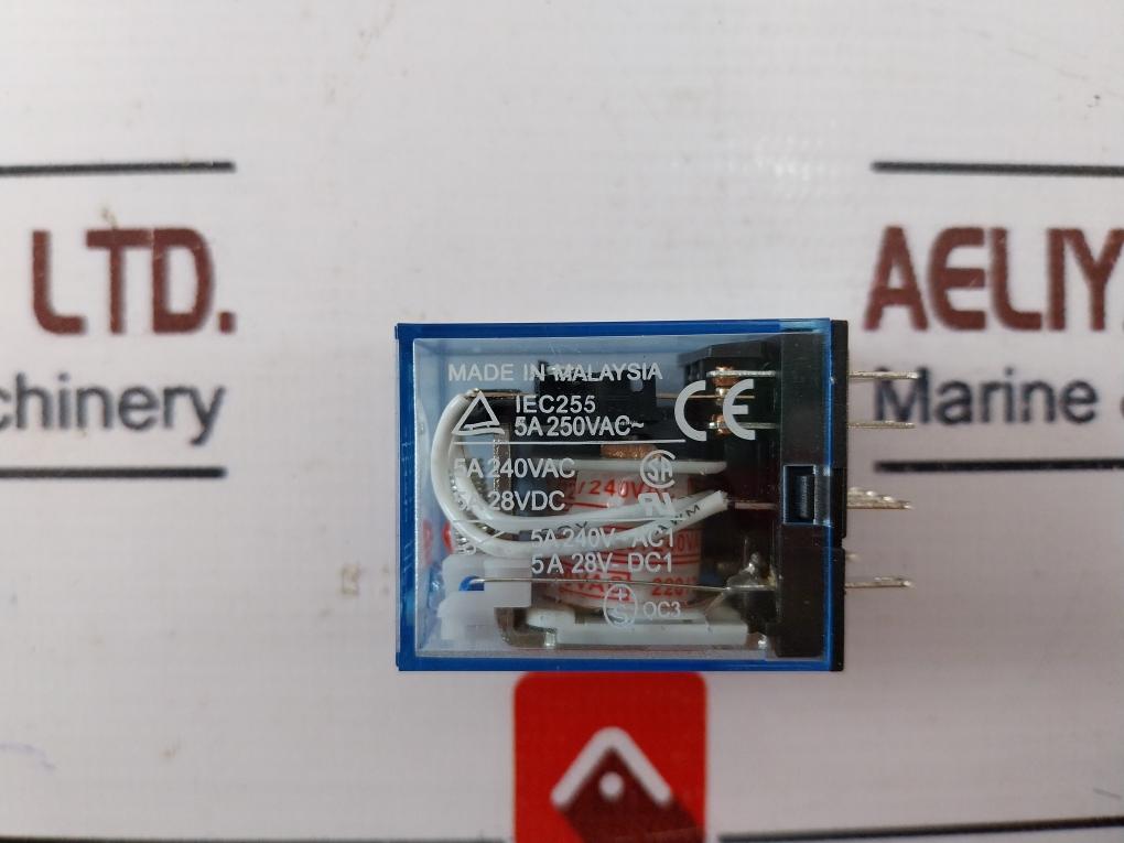 Omron My4N-j Relay 5A 220Vac