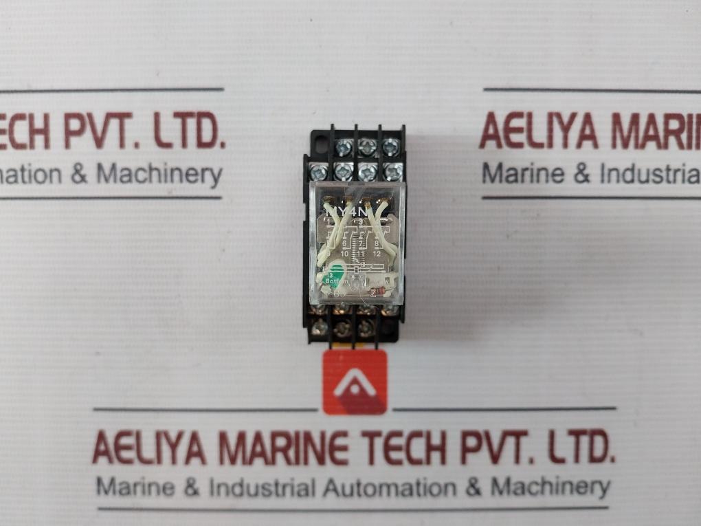 Omron My4N Miniature Power Relay 5A 250Vac Pyf14A