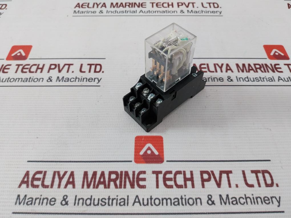 Omron My4N Miniature Power Relay 5A 250Vac Pyf14A