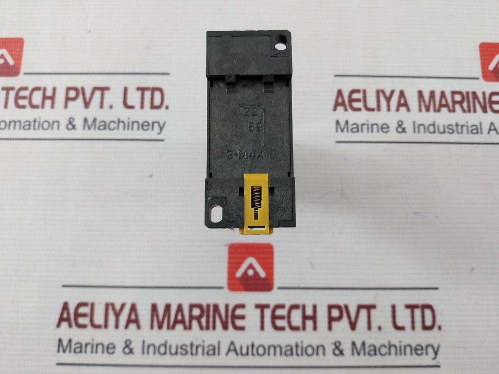 Omron My4N Miniature Power Relay 5A 250Vac Pyf14A