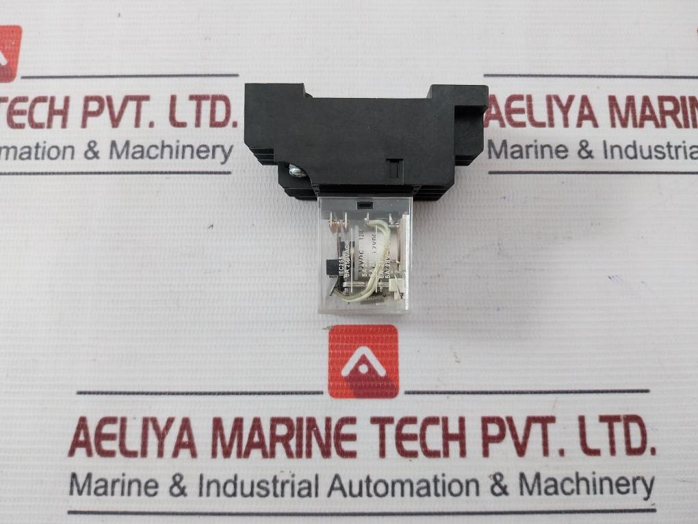 Omron My4N Miniature Power Relay 5A 250Vac Pyf14A