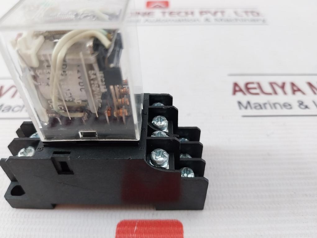 Omron My4N Miniature Power Relay 5A 250Vac Pyf14A