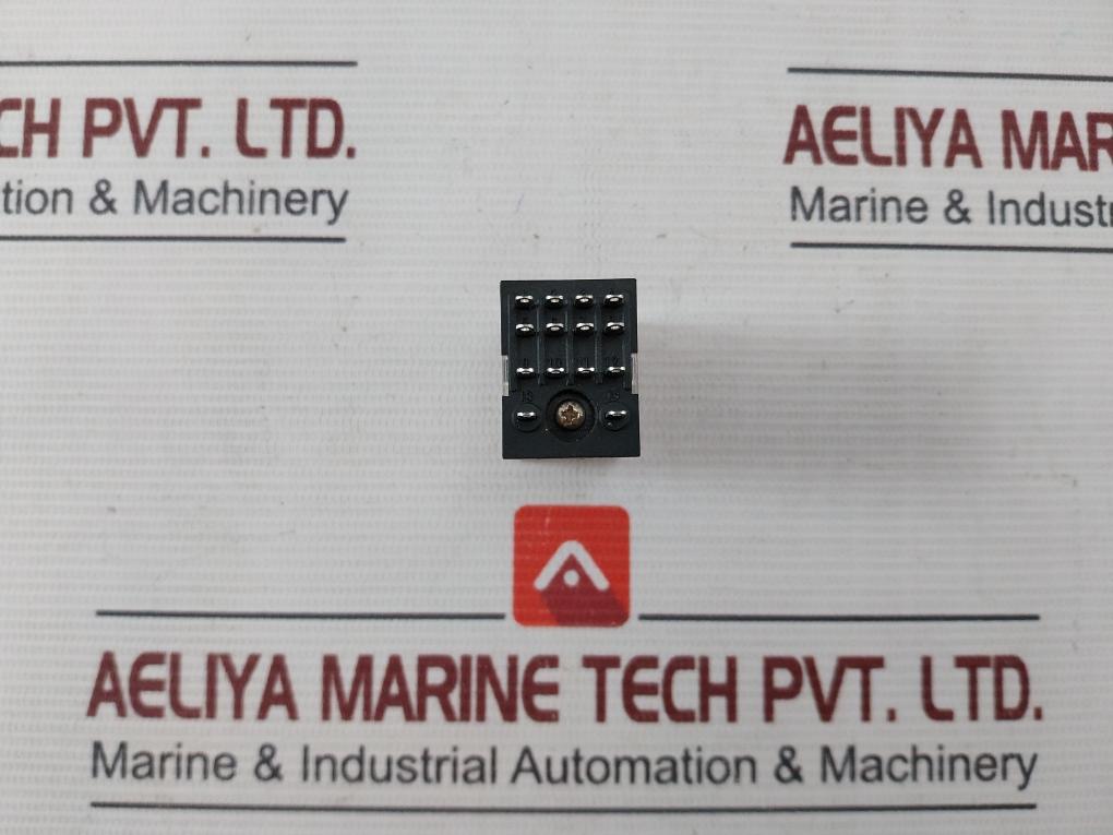 Omron My4N Miniature Power Relay 5A 250Vac Pyf14A