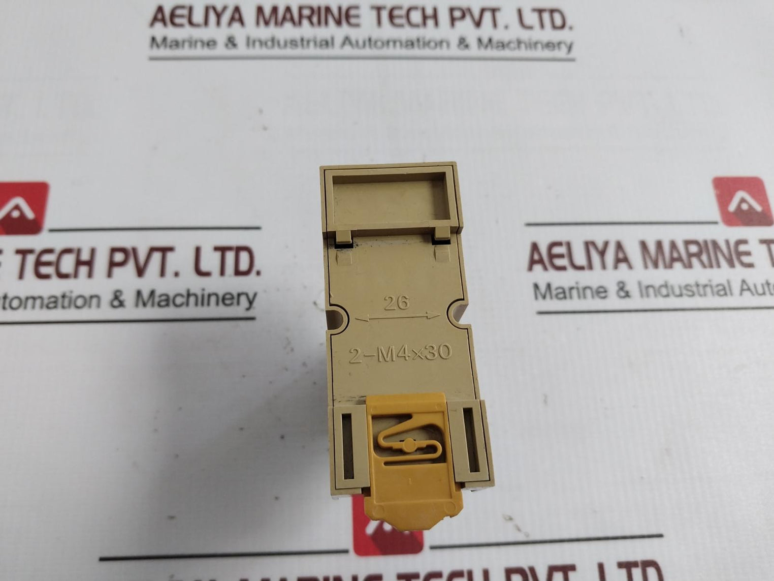 Omron My4N Miniature Power Relay With Base 24Vdc Pyf-14A-n