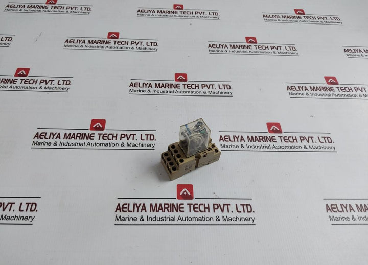 Omron My4N Miniature Power Relay With Base 24Vdc Pyf-14A-n