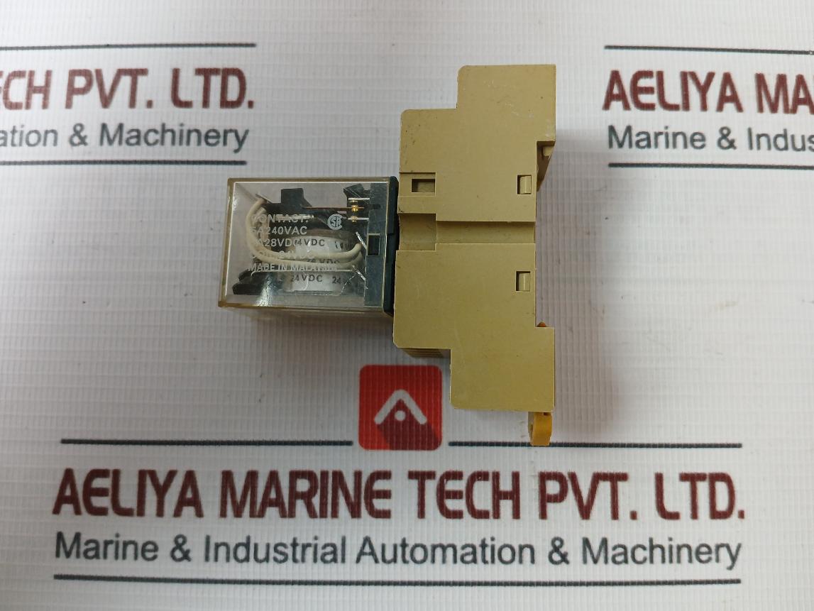 Omron My4N Power Relay W/ Socket Pyf-14A-n 5A 250Vac 23X4W1 Oc3