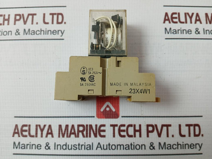 Omron My4N Power Relay W/ Socket Pyf-14A-n 5A 250Vac 23X4W1 Oc3