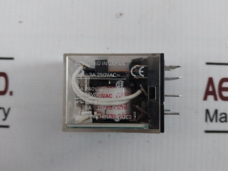 Omron My4N Power Relay With Socket Pyf-14A-n 220/240 Vac 5A 28Vdc