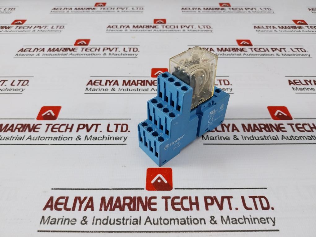 Omron My4N Relay 5A 240Vac 5A 28Vdc Coil 100/110Vac