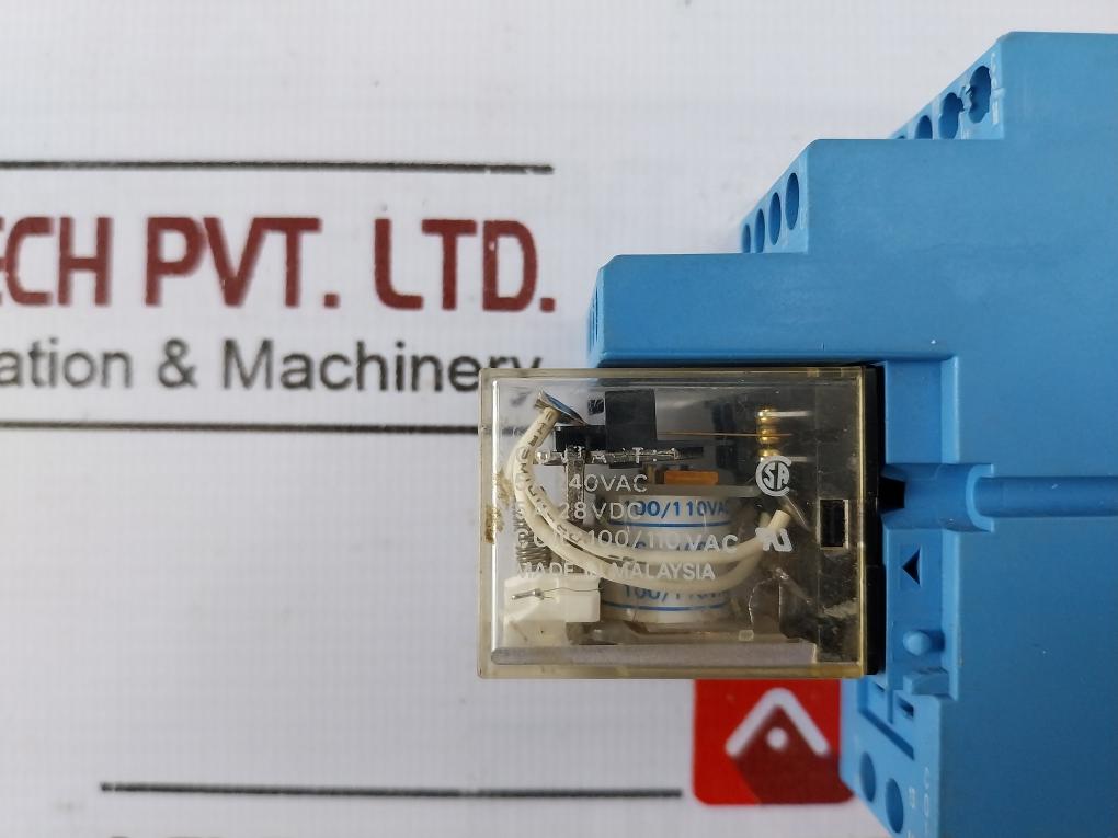 Omron My4N Relay 5A 240Vac 5A 28Vdc Coil 100/110Vac