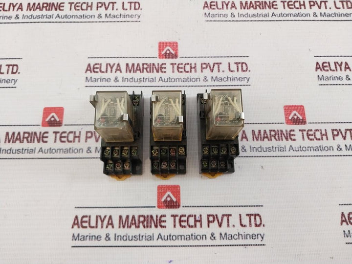 Omron MY4N Relay With Socket PYF14A 24VDC 5A 240VAC/5A 28VDC