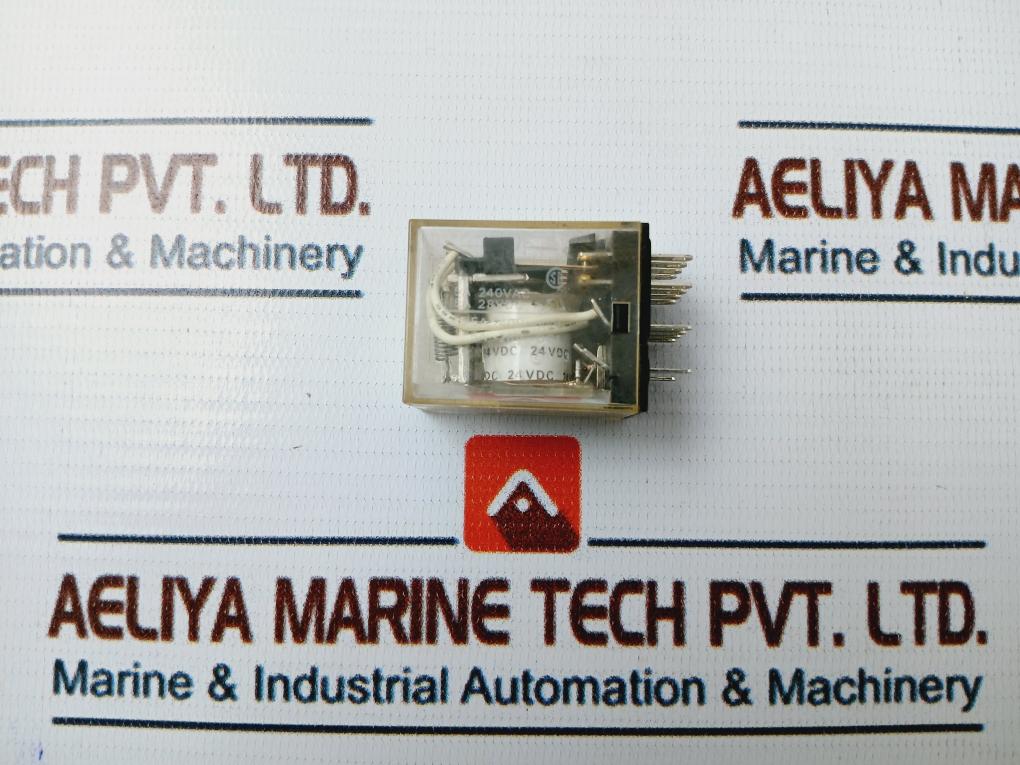 Lot of 11X Omron My4z-d Relay 240vac 5A