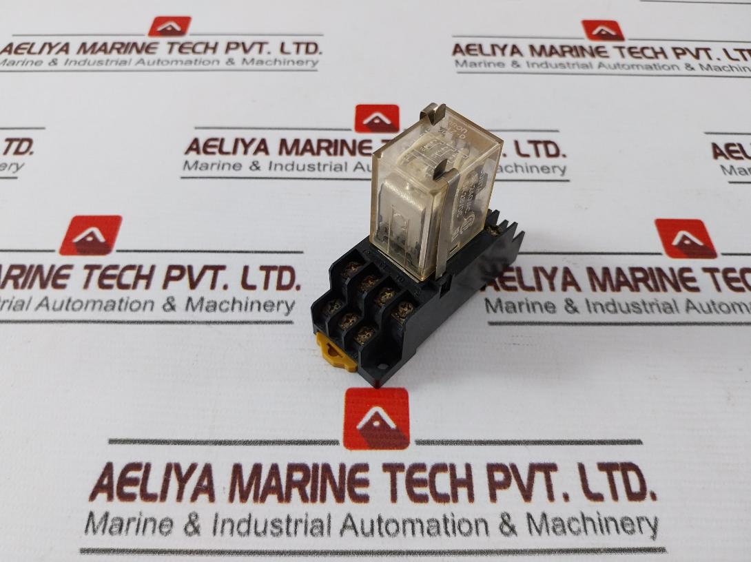 Omron My4Z-d Relay 5A 28Vdc Pyc-a1 Max. 5A 250V Pyf14A
