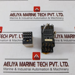 Omron My4Z-d Relay 5A 28Vdc Pyc-a1 Max. 5A 250V Pyf14A