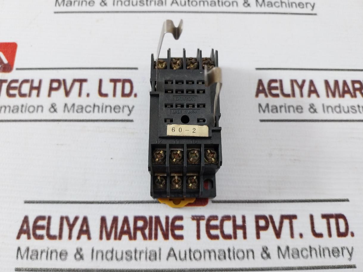 Omron My4Z-d Relay 5A 28Vdc Pyc-a1 Max. 5A 250V Pyf14A