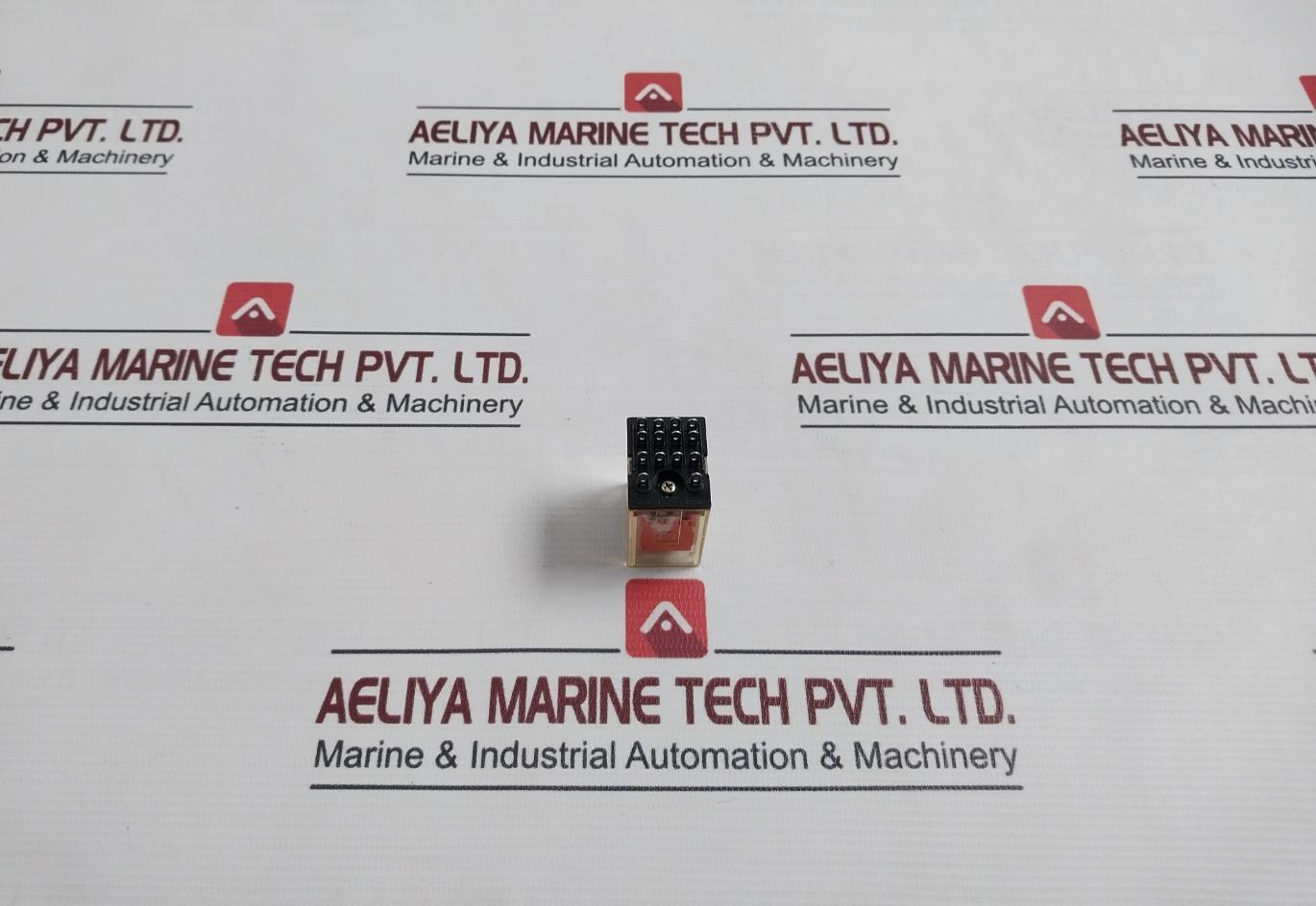 Omron My4Z Miniature Power Relay 110Vdc