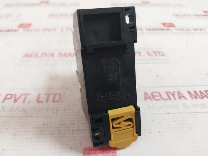 Omron My4Zn-d2 Miniature Power Relay 24Vdc 5A 250Vac 30Vdc