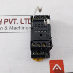 Omron My4Zn-d2 Miniature Power Relay W/ Base 30Vdc Pyf14A-e Max.5A 250Vac 24Vdc